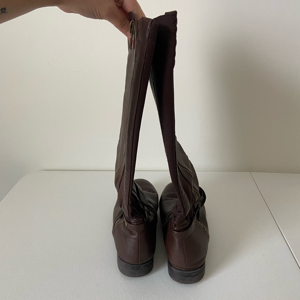 EUC | Women’s brown tall double zip strap buckle boots size 7 - Picture 3 of 8